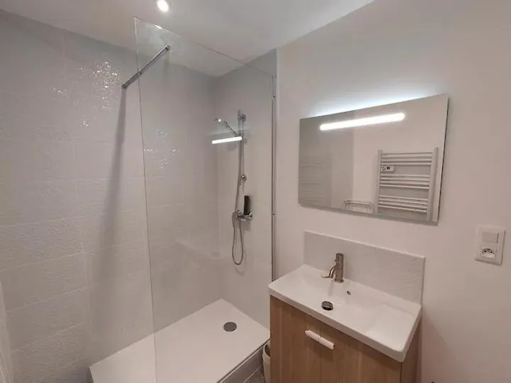 T2 Refait A Neuf, Calme Avec Vue Apartment Le Puy-en-Velay France