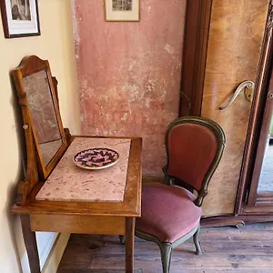 Epicerie Vieille Du Puy En Velay Affittacamere